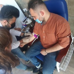 قسم البايولوجي الطبي يباشر بالعمل في وحدة سحب الدم في عيادة جامعة جيهان- اربيل