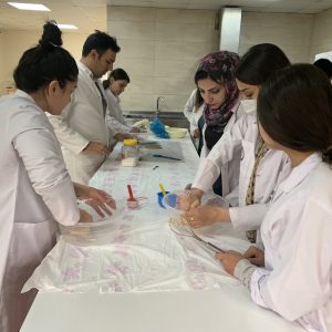 طلبة قسم التغذية والحميات يطورون  وصفات غذائية خاصة بشهر  رمضان  للاشخاص  الذين يعانون من امراض تحسس الاغذية