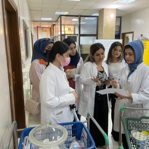 طلبة قسم التغذية والحميات يزورون مختبرات هيئة المواصفات والمقاييس في اربيل