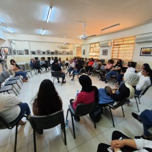 Discussion Circle for the General Education Students about “the Effects of Social Media on University Students’ Behavior”