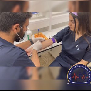 قسم العلوم الطبية الحيوية ينظم دورة تدريبة للطلبة