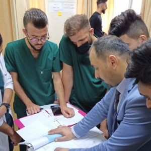طلبة قسم صحة المجتمع يزورون مستشفى رزكاري التعليمي