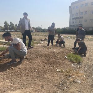 STUDENTS FROM THE DEPARTMENT OF CIVIL ENGINEERING PERFORMED THE SOIL COMPACTION TEST AT CIHAN UNIVERSITY-ERBIL