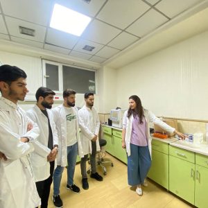 زيارة طلبة قسم العلوم الطبية الحيوية  في جامعة جيهان -اربيل إلى مستشفى سوران الخاص