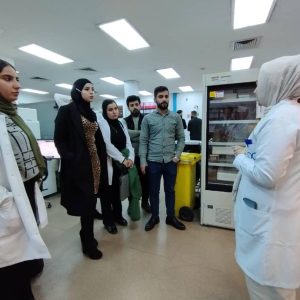 زيارة طلبة قسم التحليلات الكيميائية الحیاتیة الطبية في جامعة جيهان-اربيل الى احد مراكز الطبية في اربیل