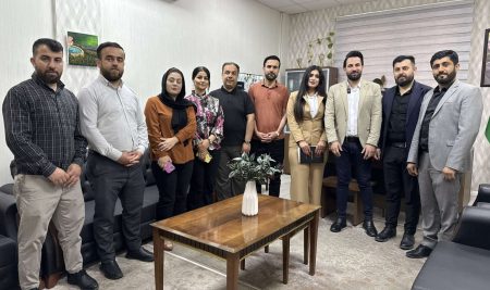 طلبة قسم القانون یقدمون ندوة حول دور تقنيات الذكاء الاصطناعي في القانون وتأثيرها على حقوق الانسان