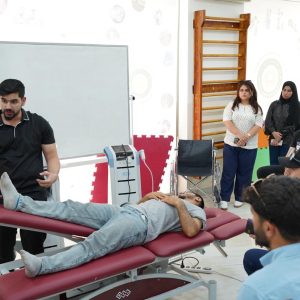 لە زانکۆی جیهان-هەولێر وۆرکشۆپێکی دەربارەی شێوازەکانی چارەسەریی فیزیکی-کارەبایی بۆ فێرخوازانى چارەسەرى سروشتى بەڕێوەچوو