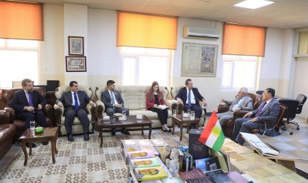 بۆ تاوتوێکردن و پەرەپێدانی پەیوەندییە ئەکادیمییە و ئەکەلتورییەکان؛ کۆنسڵی گشتی کۆمارى تورکیا لە هەولێر سەردانی زانکۆی جیهان-هەولێر دەکات