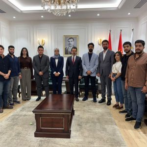 فێرخوازانى بەشى کارگێڕى کار سەردانى وەزارەتی ناوخۆ دەکەن