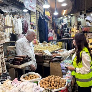 طلبة من قسم إدارة الاعمال يطلقون حملة “لا تهدر الطعام” في أربيل.