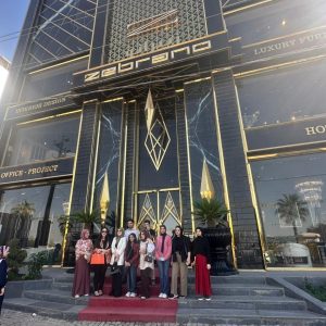 زيارة علمية لطلبة قسم هندسة التصميم الداخلي إلى شركة زبرانو للأثاث