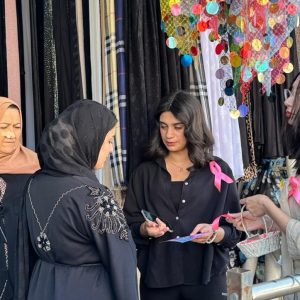 طالبات قسم الإعلام يطلقْن حملة توعوية عن سرطان الثدي