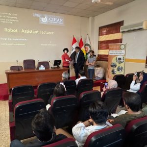 لە بەشی ئهندازيارى پرۆگرامسازى و ئينفۆرماتيك پەرە لە ڕۆبۆتێکی زیرەکی دەستکرد دەدرێ