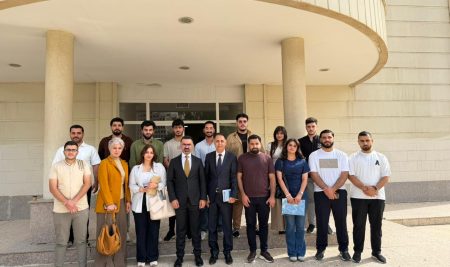 لە بەشی ڕاگەیاندن سیمینارێك دەربارەی چاوپێكەوتنی میدیایی ئەنجام درا