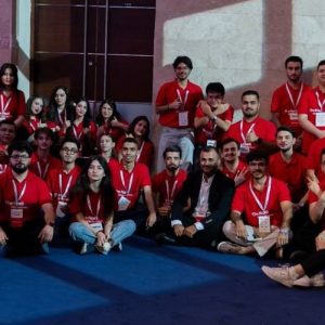 تكريم طلبة قسم العلوم الطبية الحيوية المشاركين في فعاليات ( (TEDx Nishtiman-2025