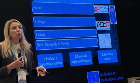 طالبة من جامعة جيهان – أربيل تشارك في قمة عالمية للطب الشرعي بالمملكة العربية السعودية