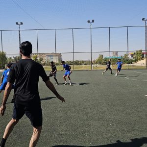 قسم الإدارة العامة ينظم مباراة ودية حماسية في كرة القدم