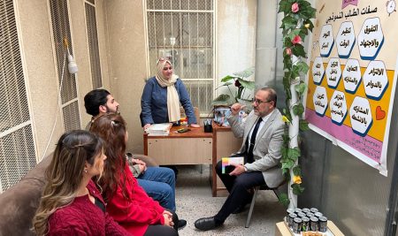 طلبة من قسم إدارة الأعمال يزورون ثانوية أربيل للمتفوقات لتقييم احتياجاتها التطويرية