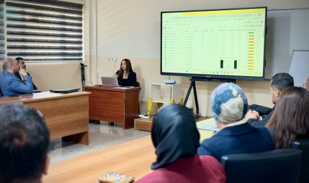 قسمى إدارة الأعمال و الاعلام يعقد ورشة عمل حول الذكاء الاصطناعي