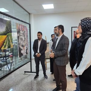 لە بەشی کارگێری کار پیشانگەی وێنەکێشی و شێوەکاری فێرخوازان کرایەوە