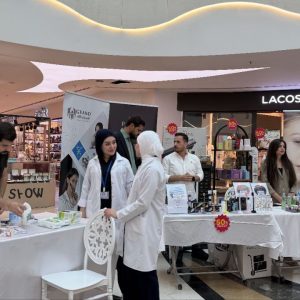 فێرخوازانى بەشی بایۆمیدیكاڵ لە زانکۆی جیهان – هەولێر چالاکییەکی هۆشیارکردنەوەی تەندروستی گشتی بەڕێوەدەبەن