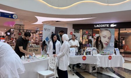 فێرخوازانى بەشی بایۆمیدیكاڵ لە زانکۆی جیهان – هەولێر چالاکییەکی هۆشیارکردنەوەی تەندروستی گشتی بەڕێوەدەبەن