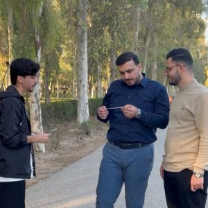 فێرخوازانی بەشی وەرگێڕان چالاکییەکی وەرگێڕان لە پارکی سامی عەبدولڕەحمان ئەنجام دەدەن