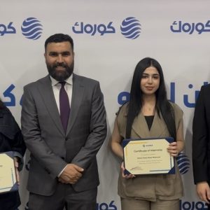 طالبتان من قسم علوم الحاسوب تكملان تدريبًا نوعيًا في “كورك تيليكوم”