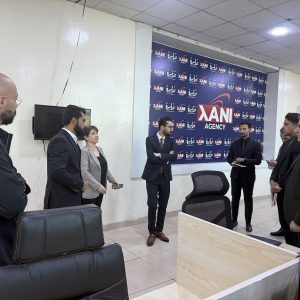 فێرخوازانی بەشی ڕاگەیاندن سەردانی ئاژانسی “خانی” دەكەن