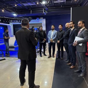 فێرخوازانی بەشی ڕاگەیاندن بەشێوەیەكی مەیدانیی ئاشنای شێوازی كاركردنی تەلەڤزیۆنی دهۆك دەبن