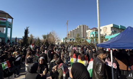 زانکۆی جیهان-هەولێر گردبوونەوەیەکى بۆ پشتگیری لە ڕۆژئاوای کوردستان ڕێکخست