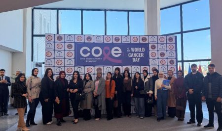 طلبة من قسم العلوم الطبية الحيوية يشاركون في ندوة (CORE3) للسرطان