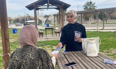 طلبة من قسم العلوم الطبية الحيوية ينظمون حملة توعية بالتغذية الرمضانية في متنزه بيشمركة