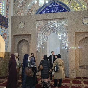 زيارة طلبة من قسم هندسة التصميم الداخلي إلى جامع جليل خياط