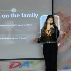 سمنار توعوي لطلبة من قسم هندسة البرمجيات والمعلوماتية في جامعة جيهان-اربیل بمدرسة جيهان الدولية