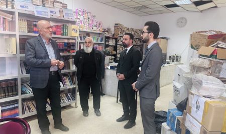 Media Department Donates Extensive Collection of Books and Scientific Resources to Chamchamal Public Library