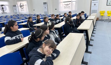 Medical Biochemical Analysis Department Students Conduct Scientific and Awareness Visit to Sava School