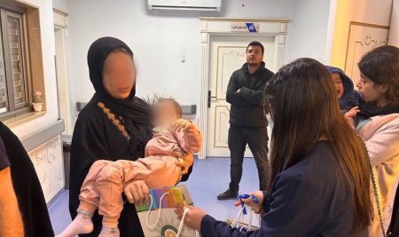 Students from the Department of Medical Laboratory Analysis Support Cancer Patients Through Charitable Visit