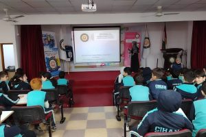 Optometry and Vision Techniques (1)