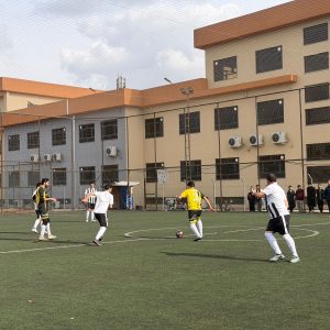 تیپی فێرخوازانى بەشی پەروەردەی جەستەیی و زانستە وەرزشییەکان بەسەر تیپى فێرخوازانى بەشى یاسا سەرکەوتن و، گەیشتنە یاریی پێش کۆتایی