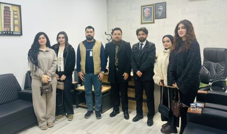 Translation Department Students Explore Professional Practices at Zoom Translation Office