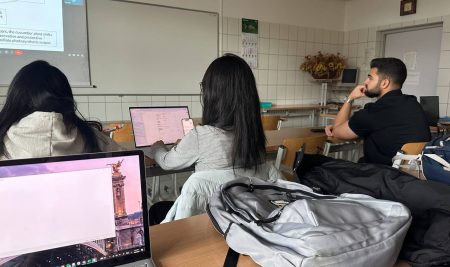 طلبة جامعة جيهان-أربيل يشاركون في دورة علمية متخصصة حول النبات في بولندا