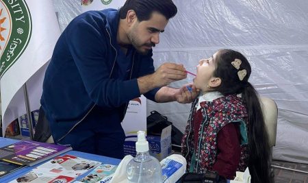 طلبة كلية طب الأسنان يشاركون في مهرجان شارع أربيل لتعزيز صحة الفم