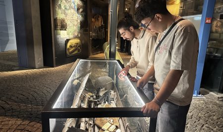 طلبة جامعة جيهان-أربيل يزورون متحف “انتفاضة وارسو” في بولندا