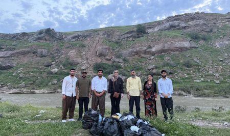 فێرخوازانى بەشی کارگێڕی کار هەڵمەتێکی فراوانی پاککردنەوەی ژینگەيان بەڕێوەبرد