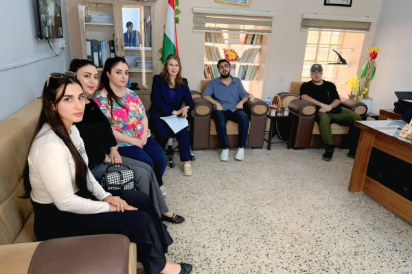 Translation Department Students Deliver Presentations and Motivational Talks at Snobar Girls’ Public Secondary School