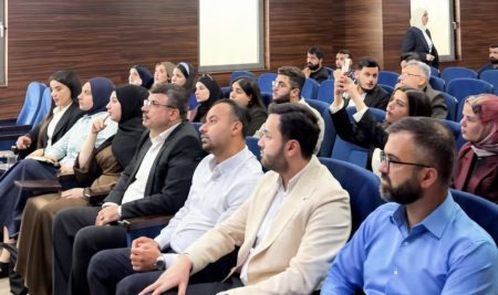 فێرخوازانى بەشى بایۆمیدیکاڵ بەشدارى لە چالاکیەکى تایبەت بە ڕۆژی جیهانیی چارەسەری سروشتی دەکەن