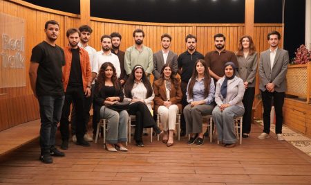 فێرخوازانی کۆلێژی پزیشکیی ددان بەشداری لە چالاکیەکى زانستیی تایبەت بە (شکستی ناوەوەی ددان) دەکەن