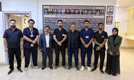 طلبة كلية الصيدلة ينظمون نشاطاً علمياً وتوعوياً في إعدادية كوردستان للبنين