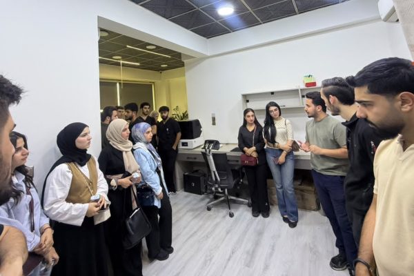 Department of Dental Technology Students Conduct Scientific Visit to Zirve Dental Laboratory (3)
